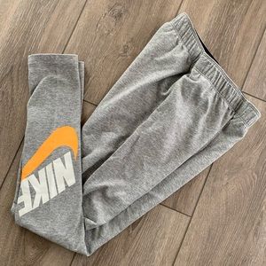 Nike leggings